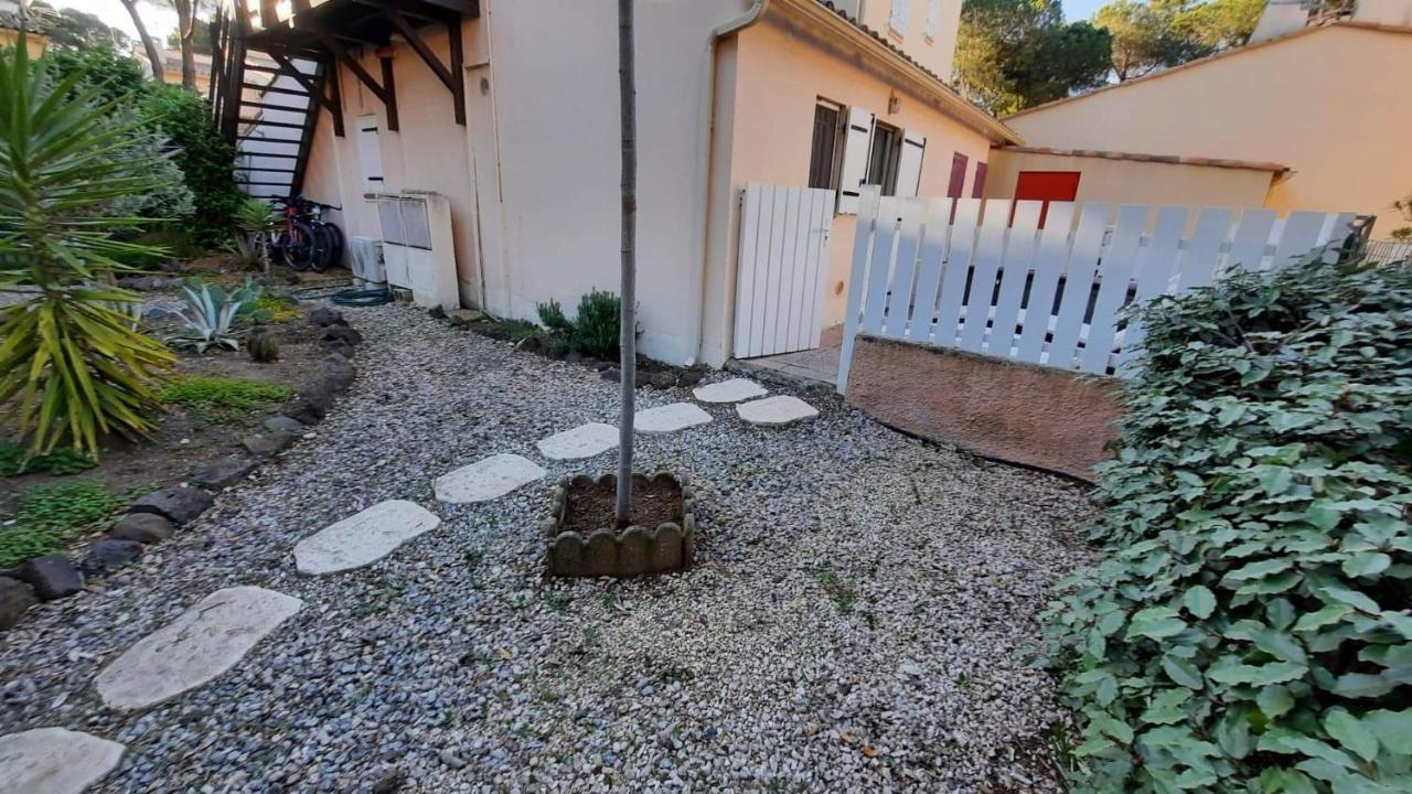 Appartement dans résidence calme secteur pinède Agde Esterno foto